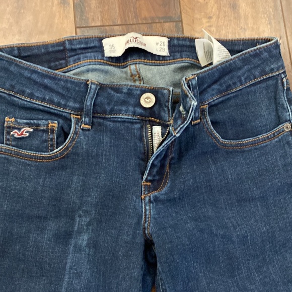 HOLLISTER super skinny jeans 26 - Picture 2 of 3